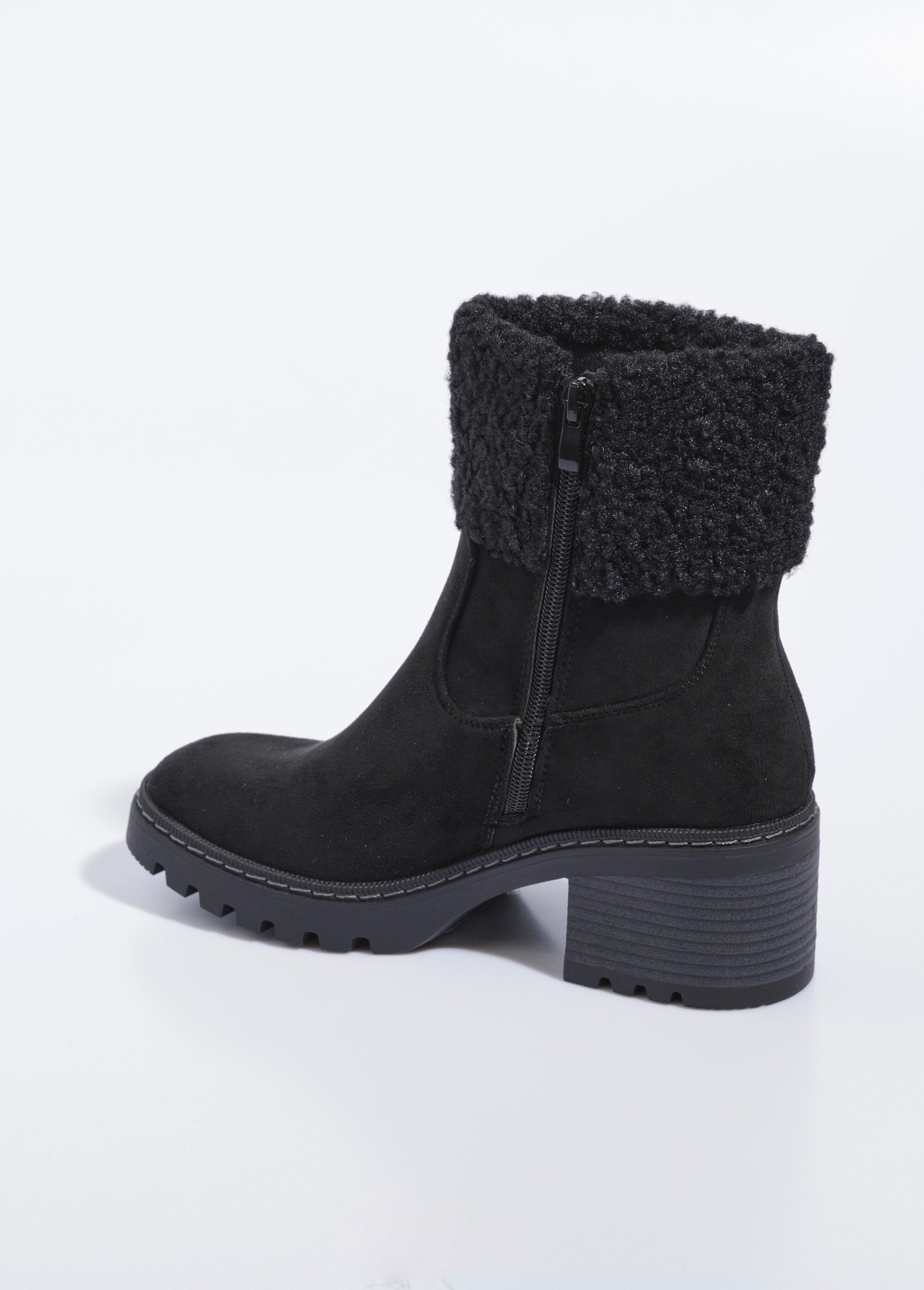 Suede_boots_with_heels_and_fur_cuffs_Black_DO1_slim