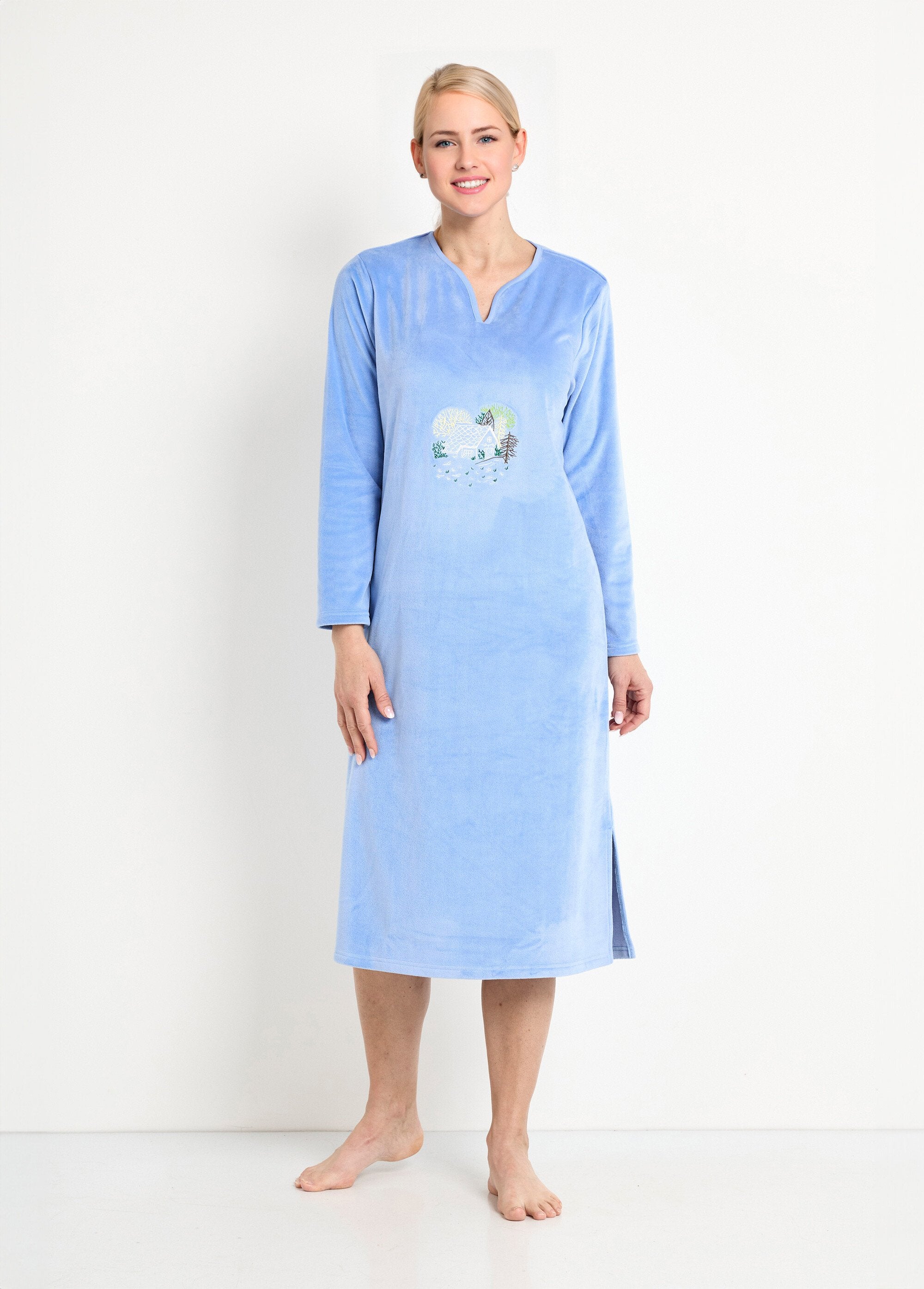 Embroidered_mid-length_fleece_nightgown_Indigo_FA1_slim