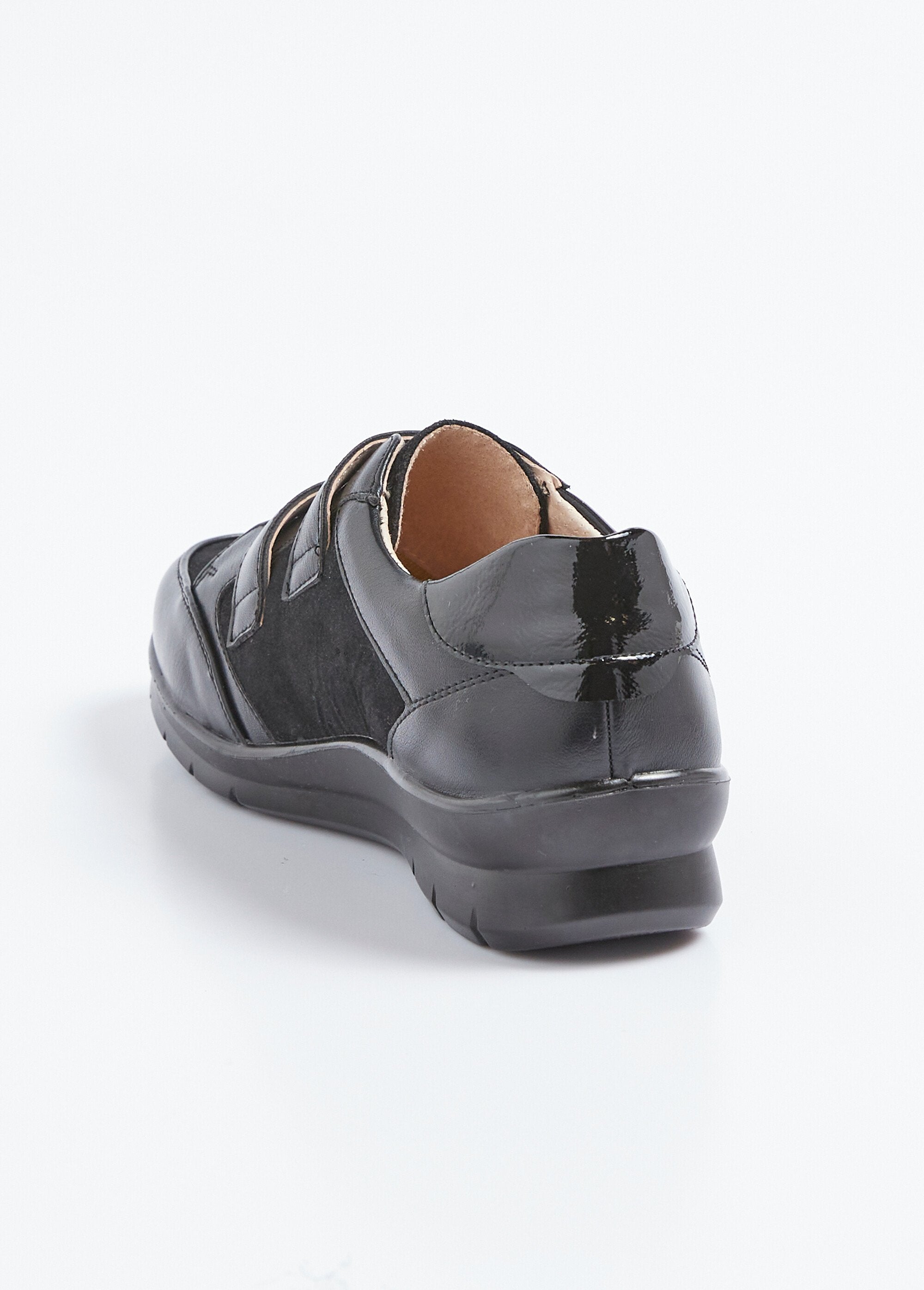Comfort_width_derbies_with_two-material_Velcro_Black_DO1_slim