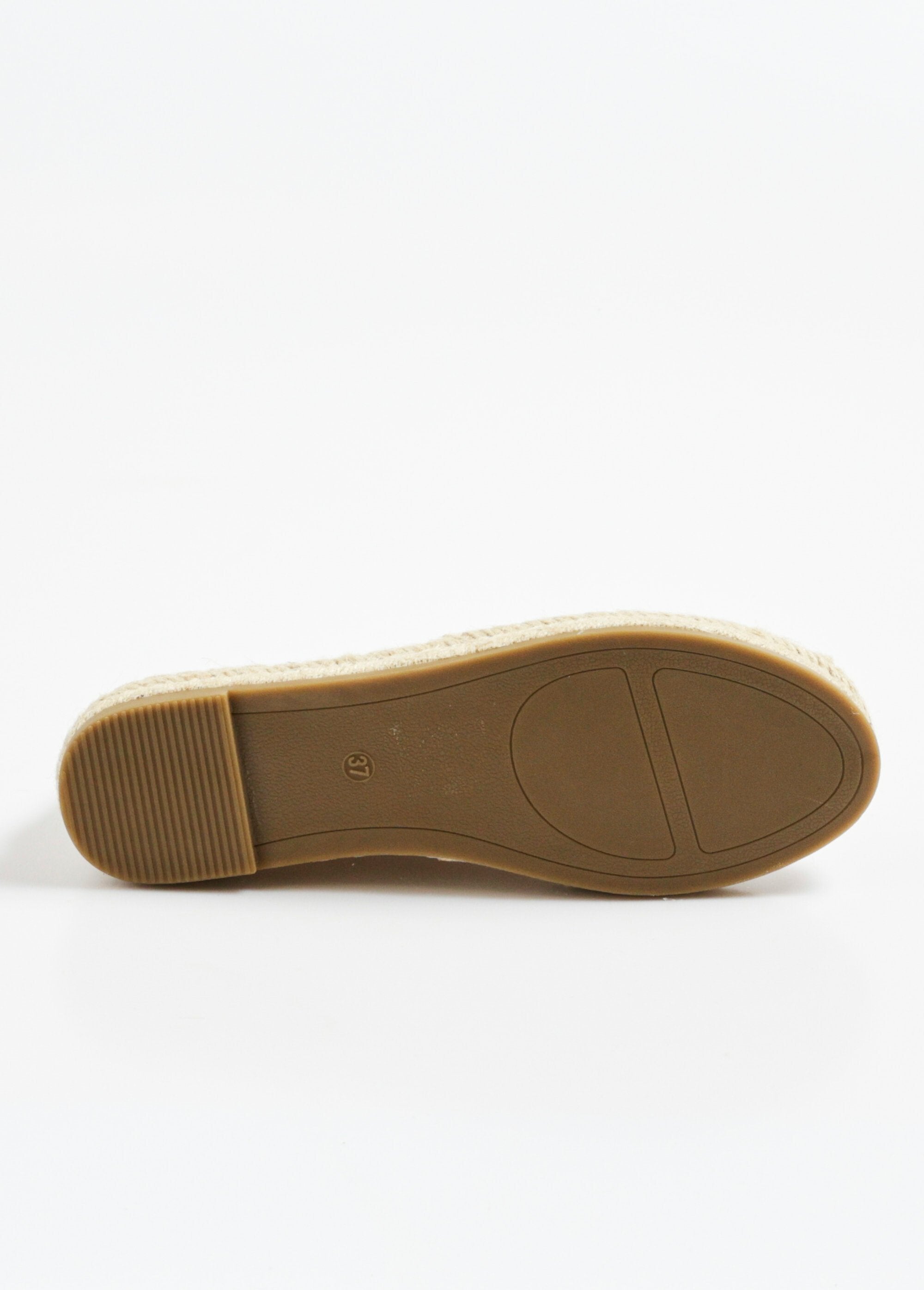 Sequined_espadrilles_with_rope_sole_Beige_UN1_slim