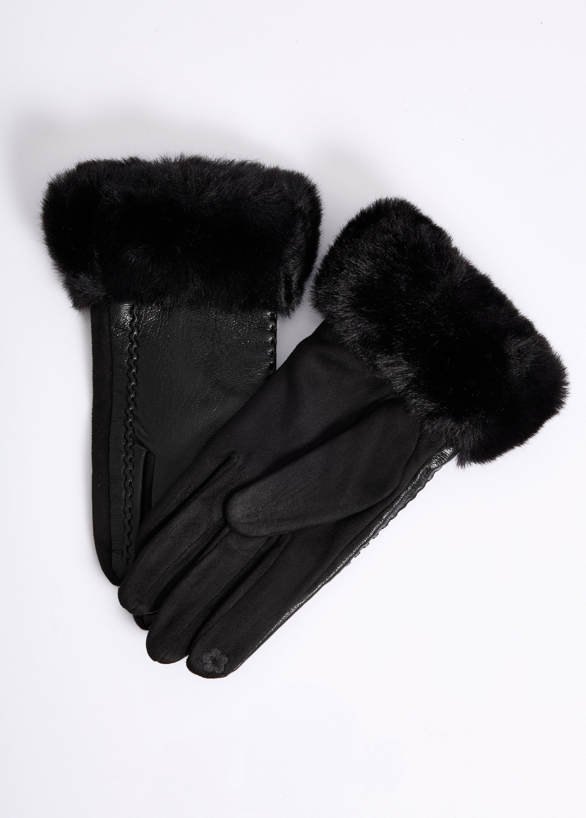 Faux_leather_gloves_with_fur_cuffs_Black_DE1_slim