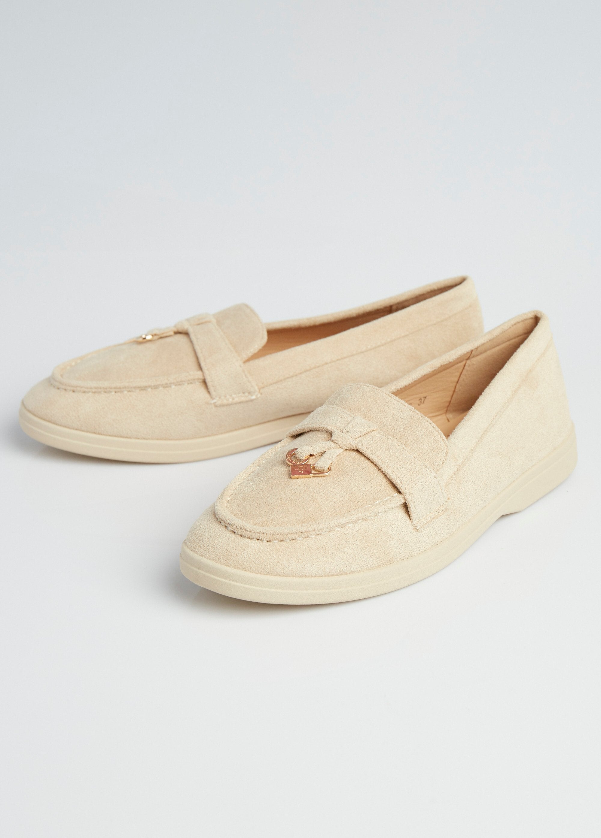 Suede-look_loafer-style_moccasins_Beige_DE1_slim