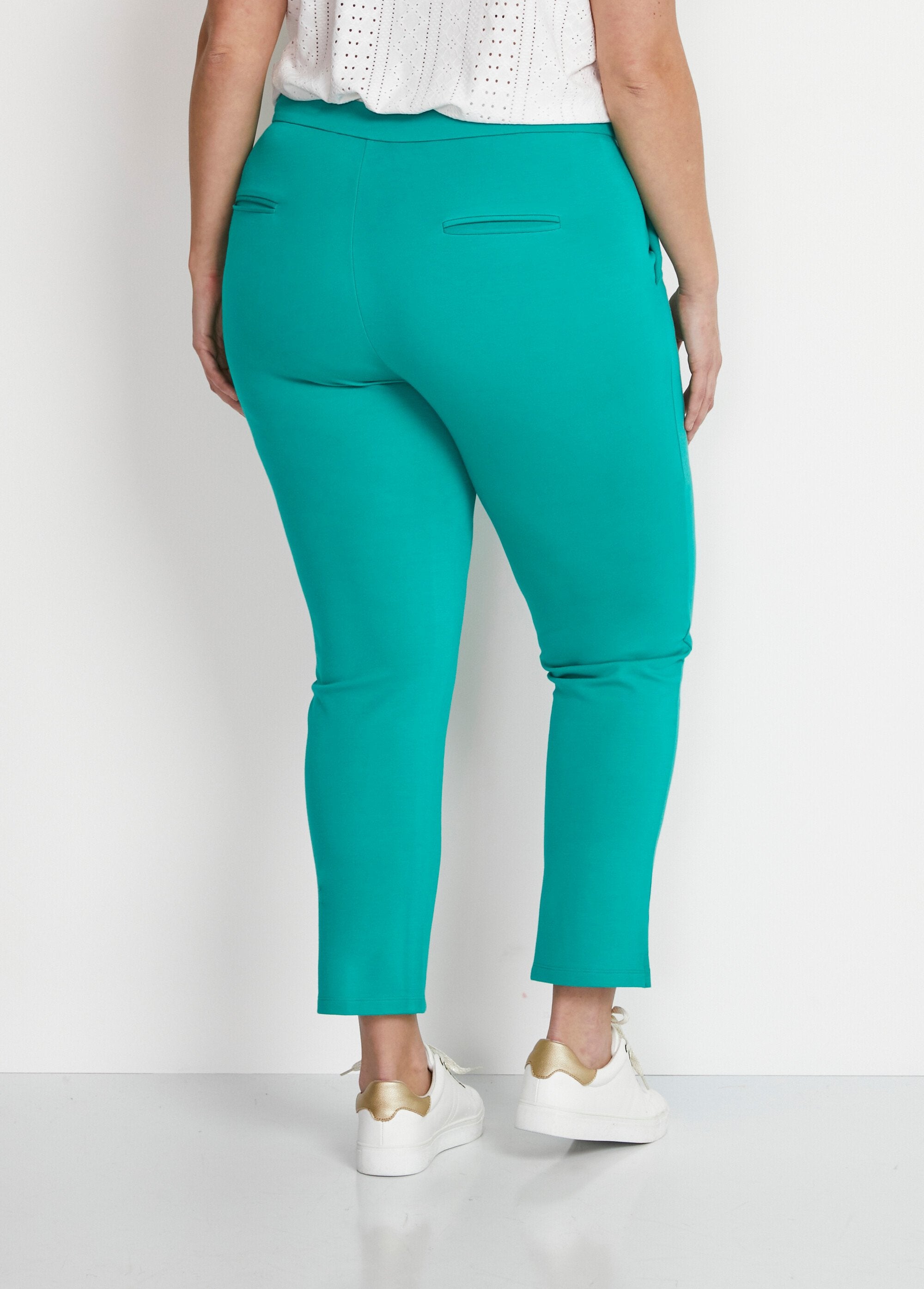 Milano_knit_7/8_straight_pants_Green_DO1_curvy
