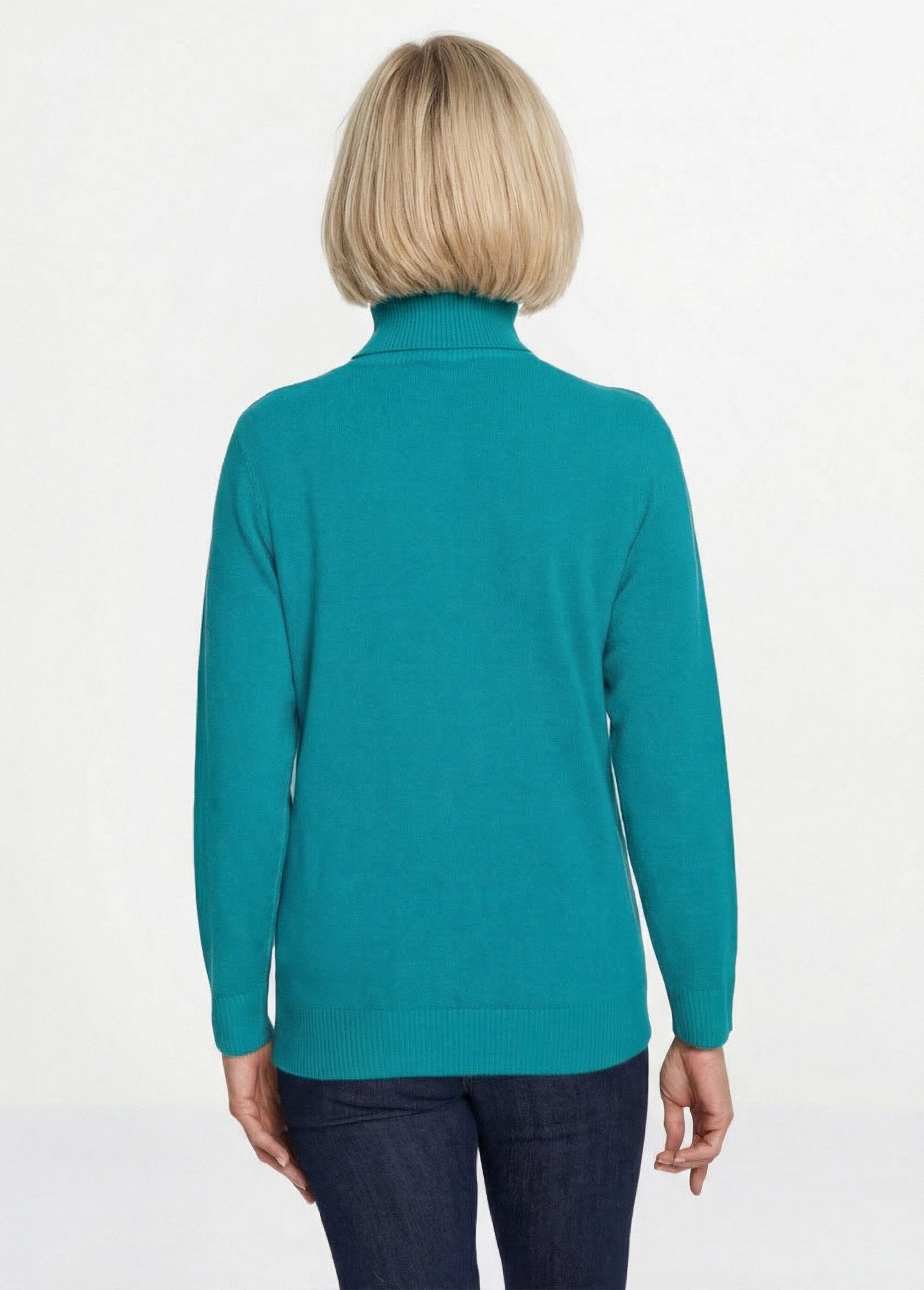 Soft_long-sleeved_turtleneck_sweater_Green_DO1_slim