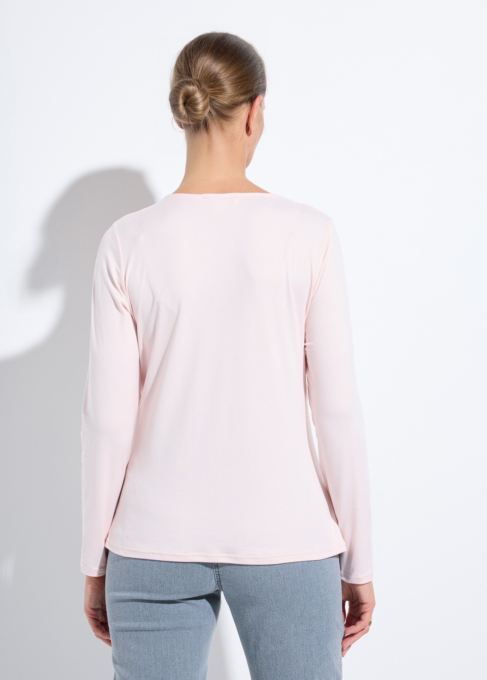 Long-sleeved_dancer_collar_T-shirt_Petal_DO1_slim