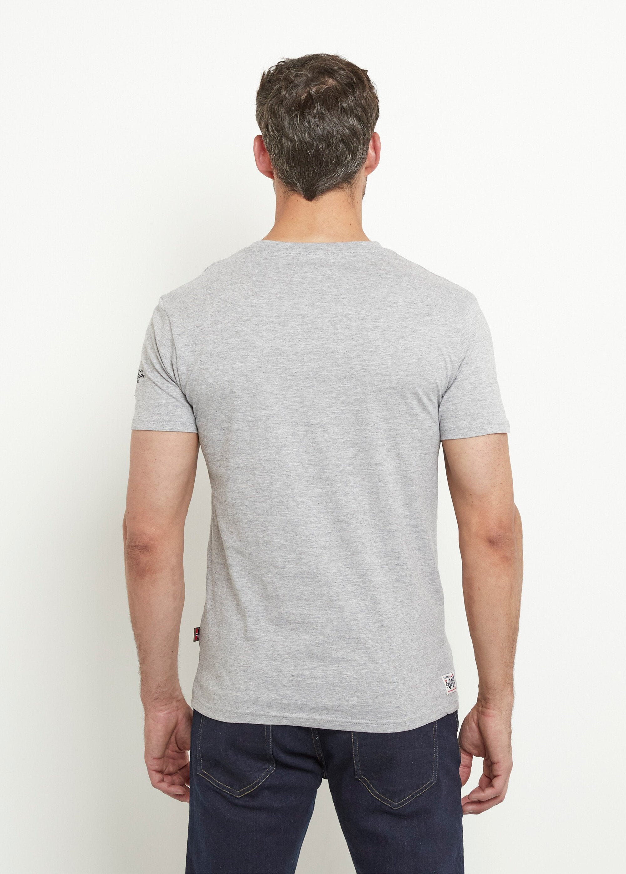 Exotic_flag_crew_neck_t-shirt_Gray_DO1_slim