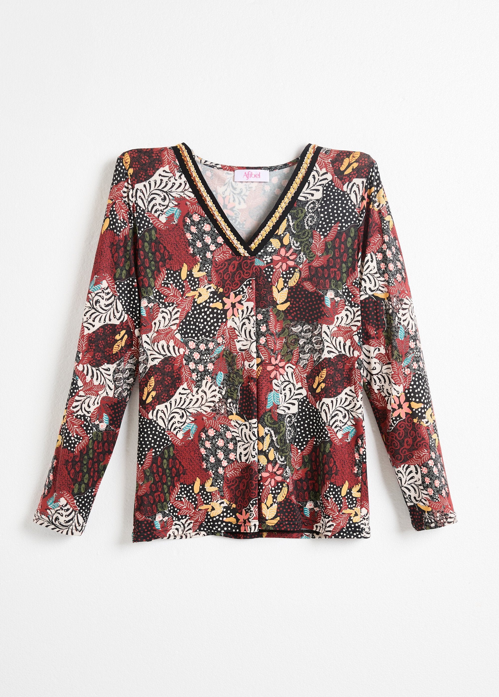 Long,_loose-fitting_printed_V-neck_long-sleeved_T-shirt_Brick_printer_AP1_slim