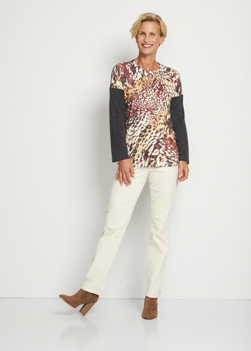 Long_sleeve_t-shirt_with_printed_front_Grey_and_honey_SF1_slim