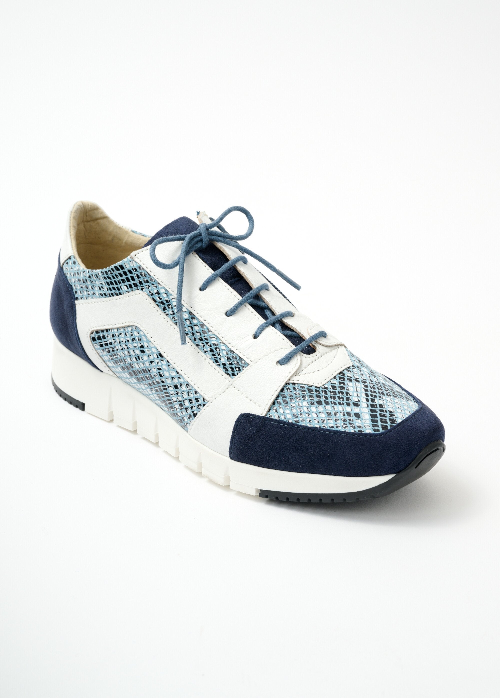 Comfort_wide_laced_and_zipped_sneakers_Navy_and_white_FA1_slim