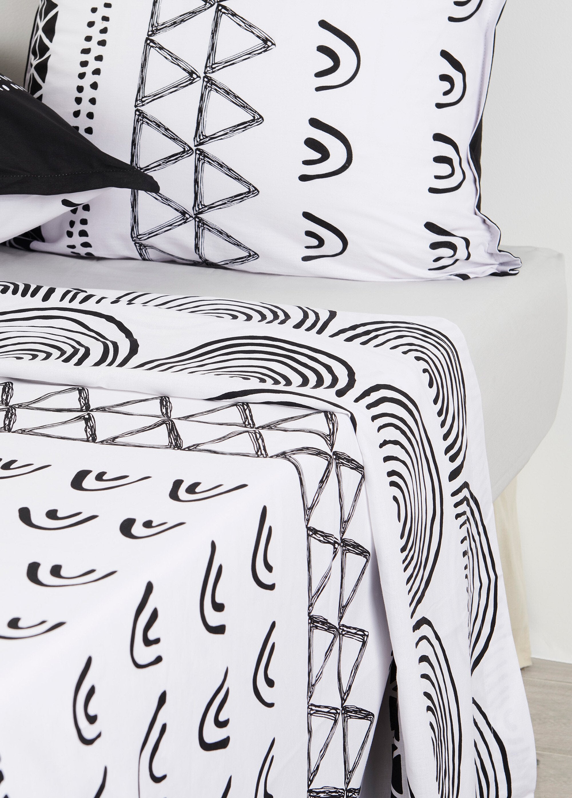 ELIE_Pure_Cotton_Sheets_+_Pillowcases_Set_Printed_DE1_slim