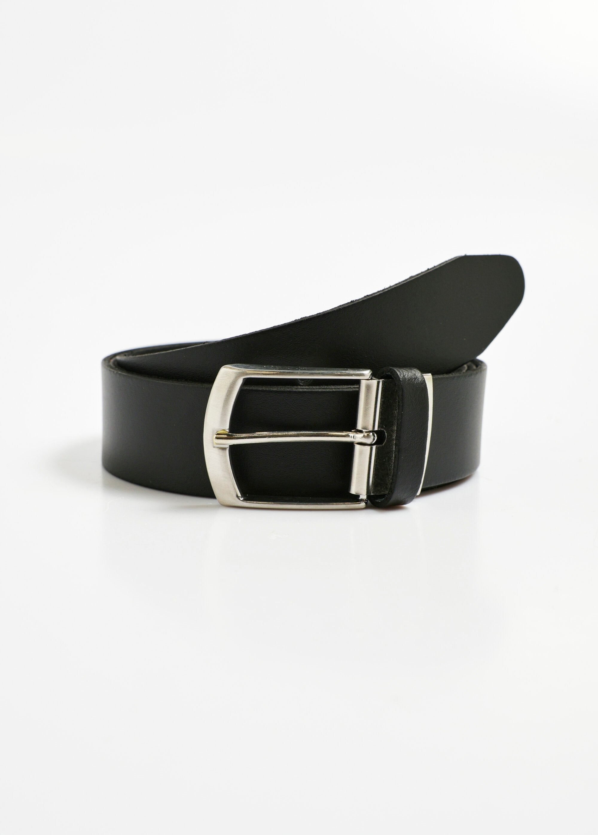 Ceinture_en_croûte_de_cuir_Noir_FA1_slim