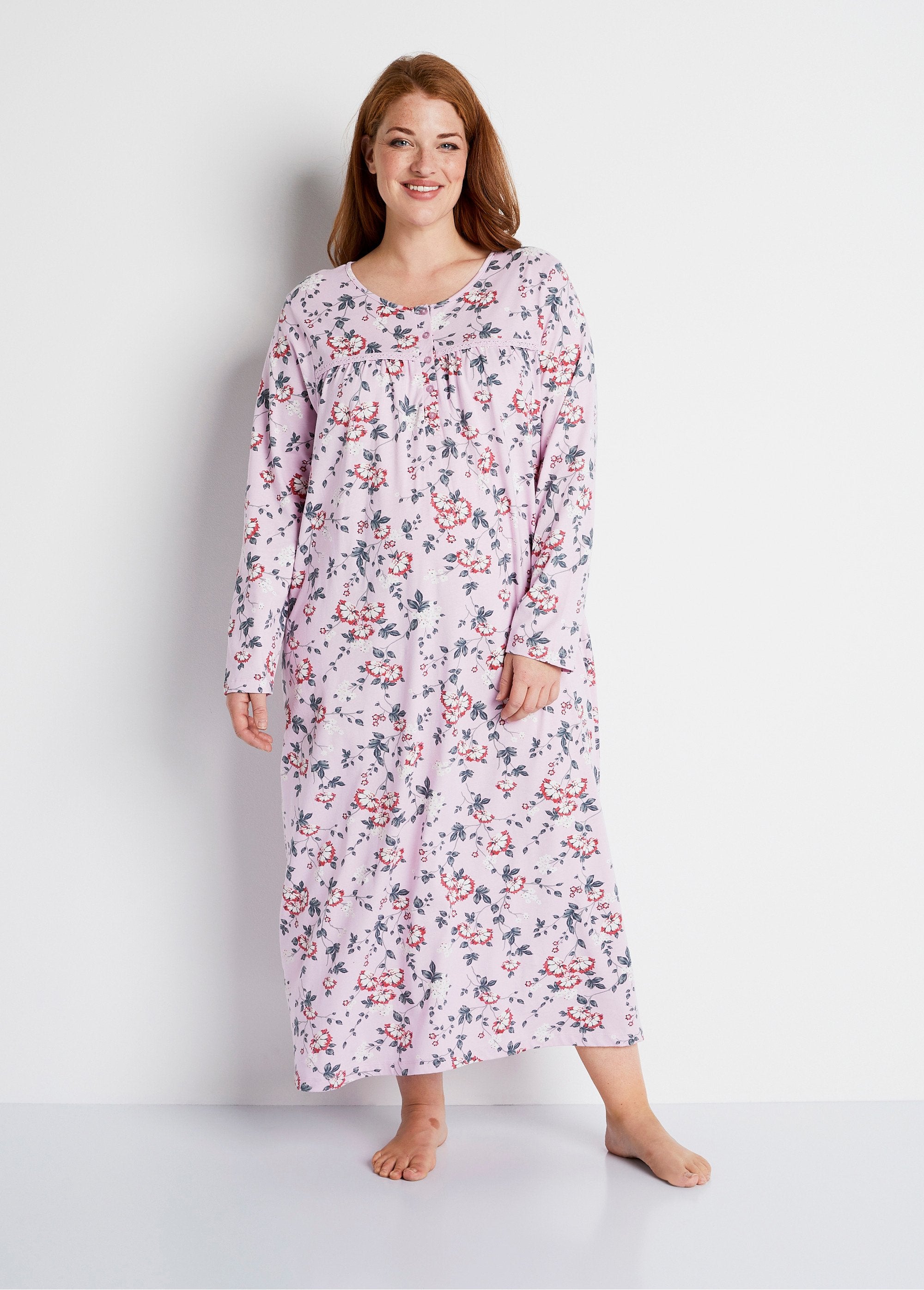 Long_buttoned_floral_cotton_nightgown_Lilac_FA1_curvy