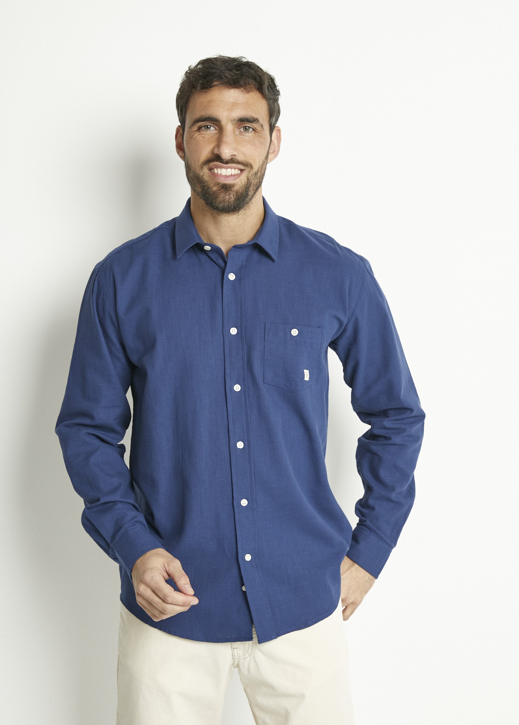 Long-sleeved_plain_or_checked_cotton_shirt_Blue_FA1_slim