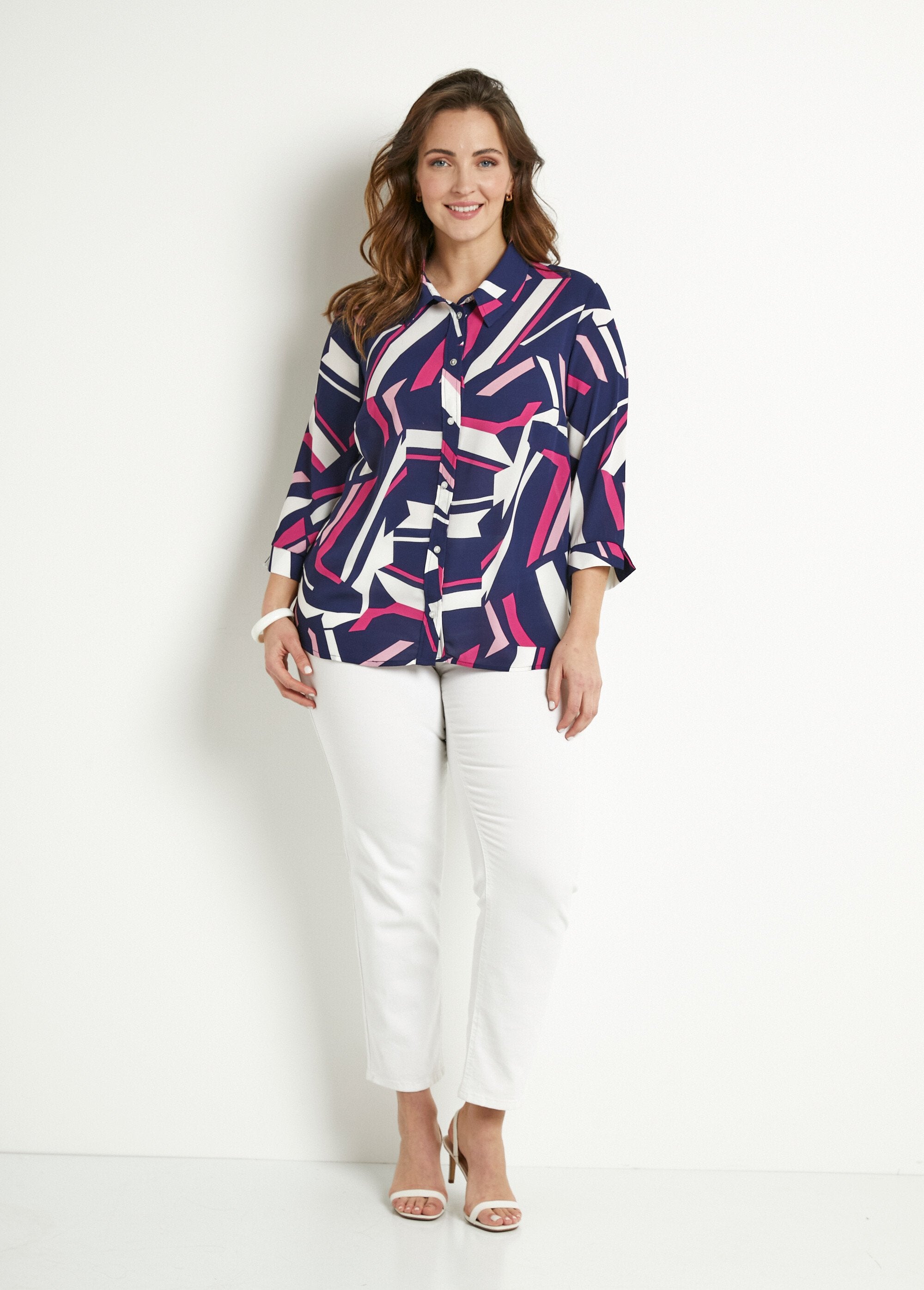 Straight_graphic_blouse_with_3/4_sleeves_Navy_and_fuchsia_SF1_curvy