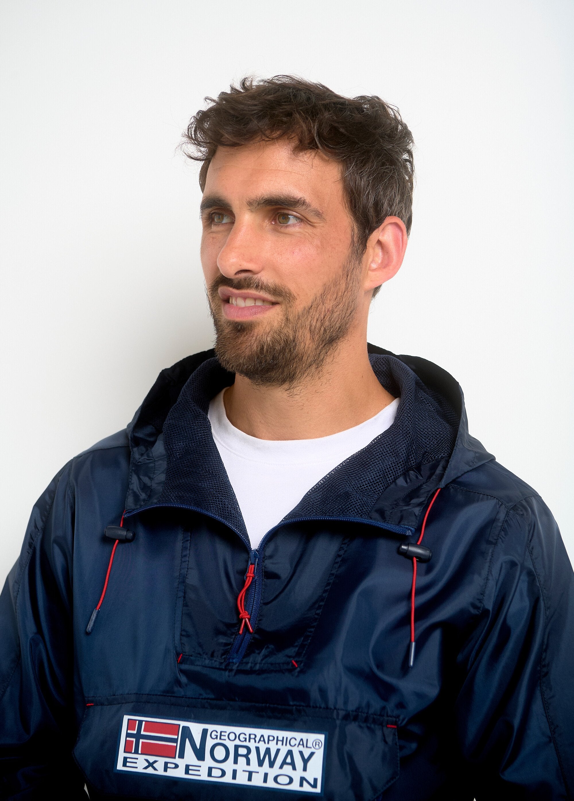 Coupe_vent_homme_demi_zip_à_capuche_Marine_DE2_slim