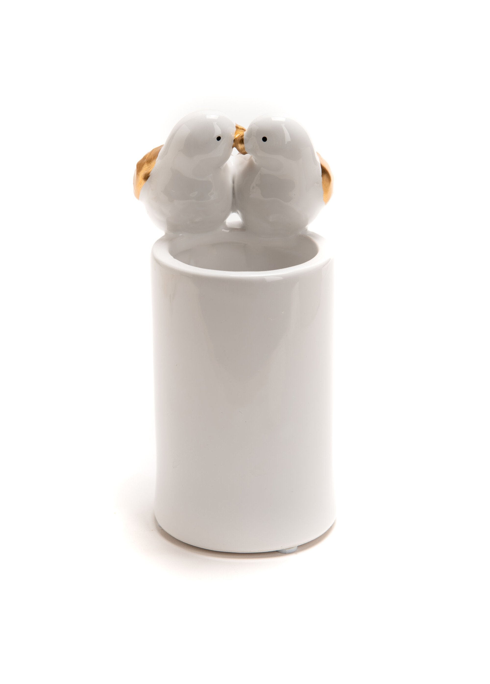 Stone_vase_with_bird_couple_White_and_gold_FA1_slim