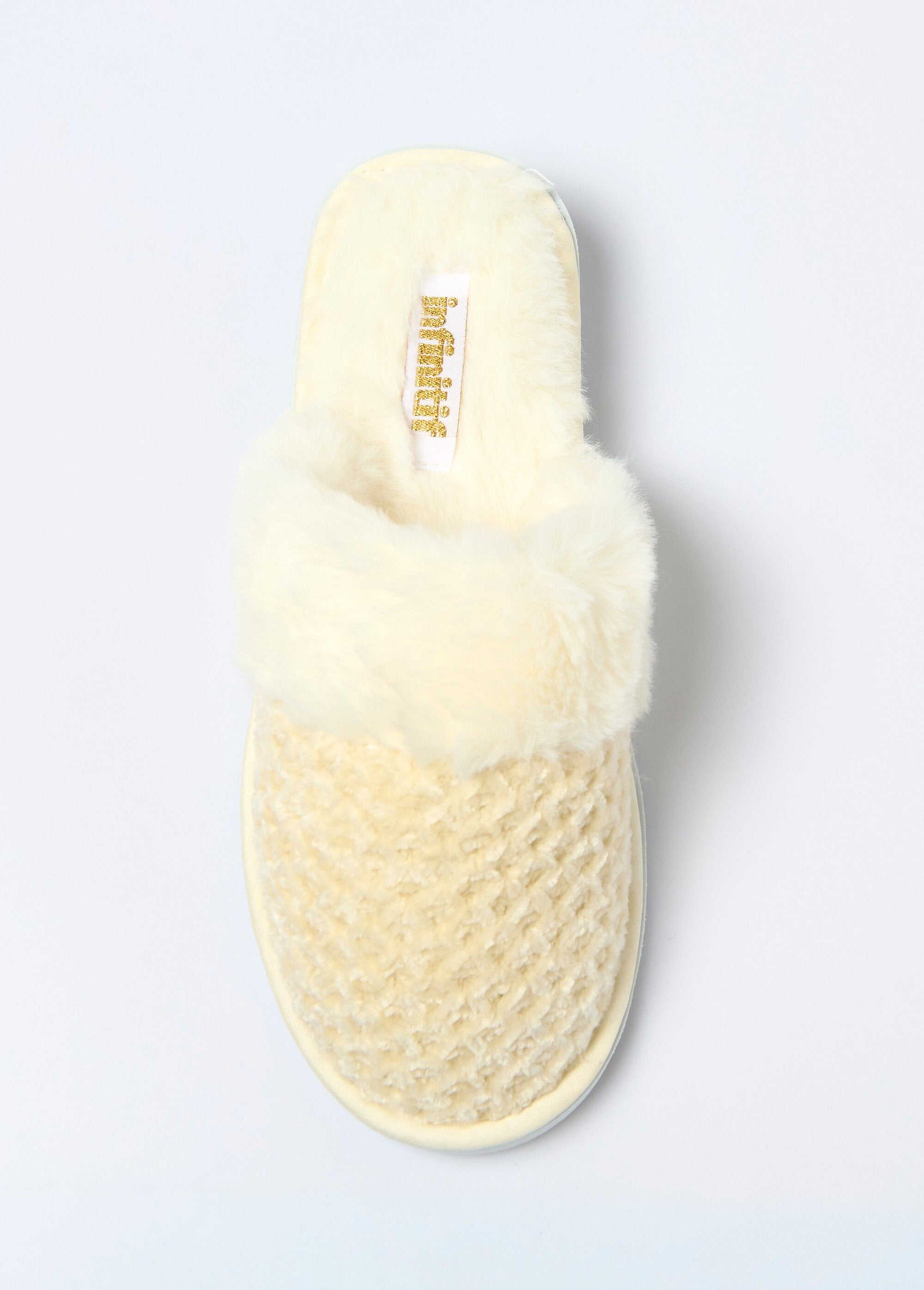 Chaussons_mules_velours_et_fourrure_Beige_OV1_slim