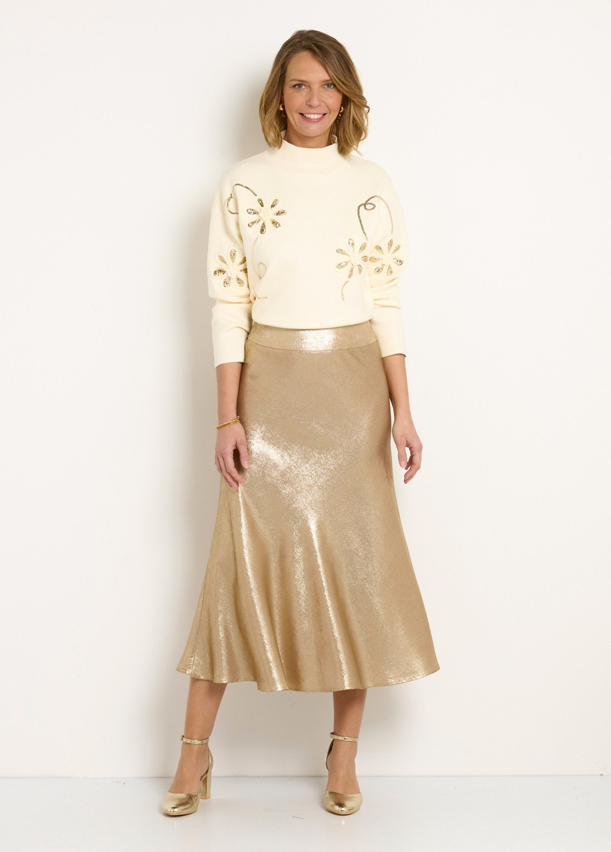 Long_flared_elasticated_glitter_skirt_Golden_SF1_slim