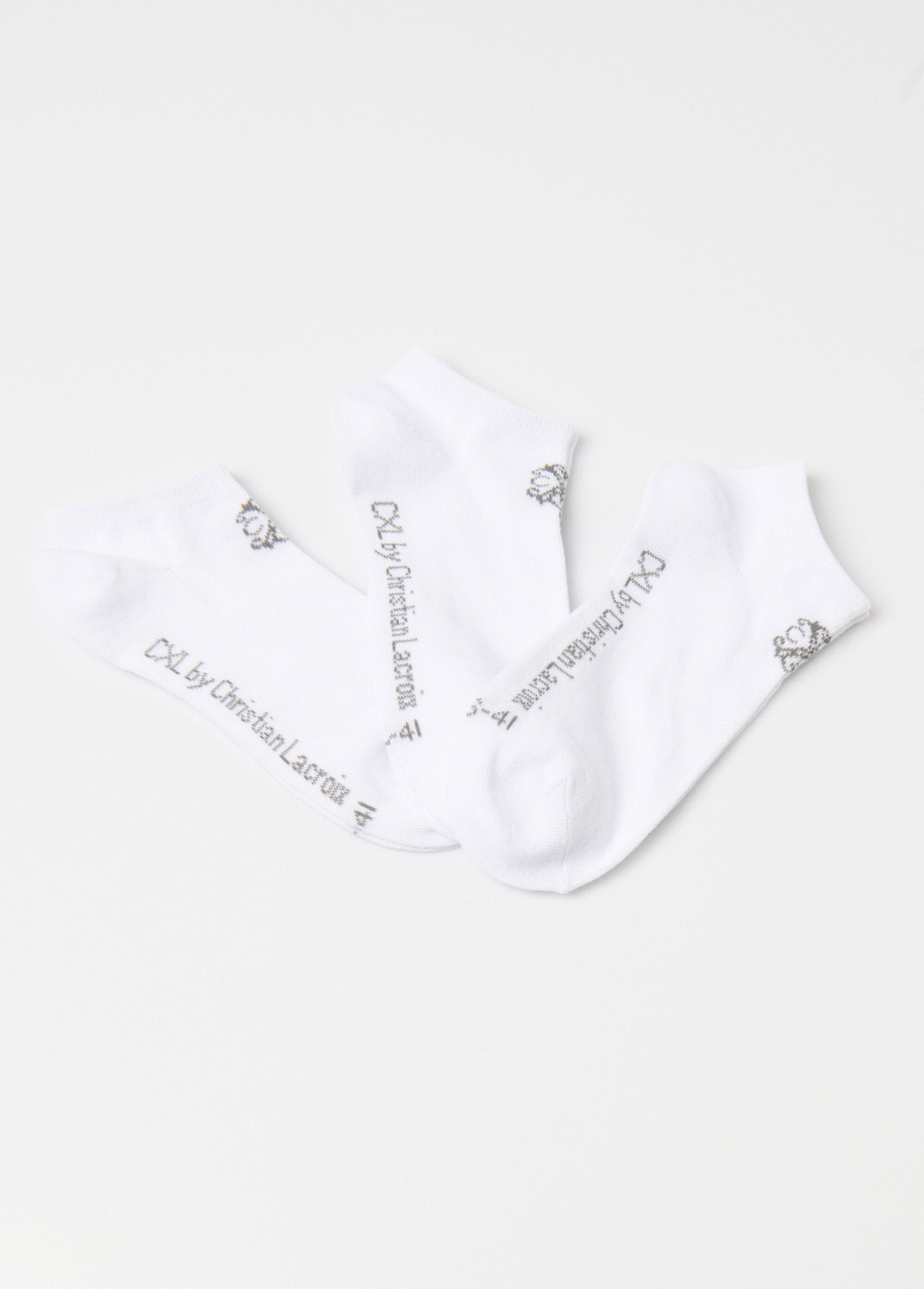 Pack_of_3_discreet_socks_White_lot_3_FA1_slim