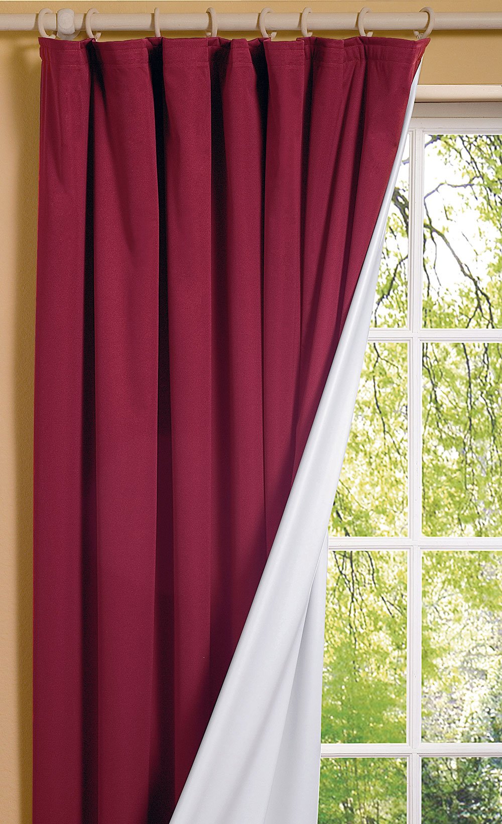 Blackout_panel_Bordeaux_FA1_slim