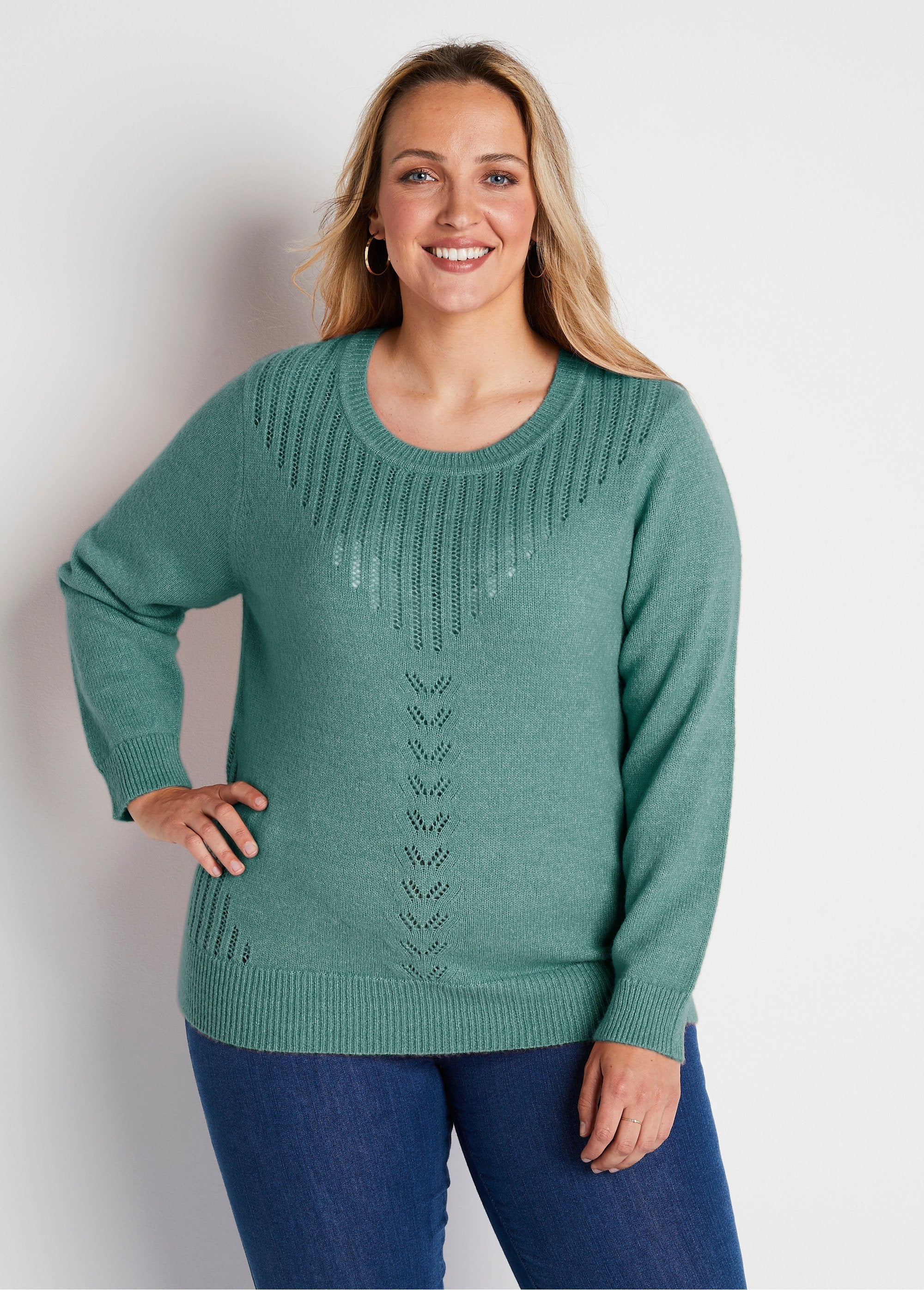 Openwork_sweater_with_recycled_fibers_and_wool_Aqua_FA1_curvy