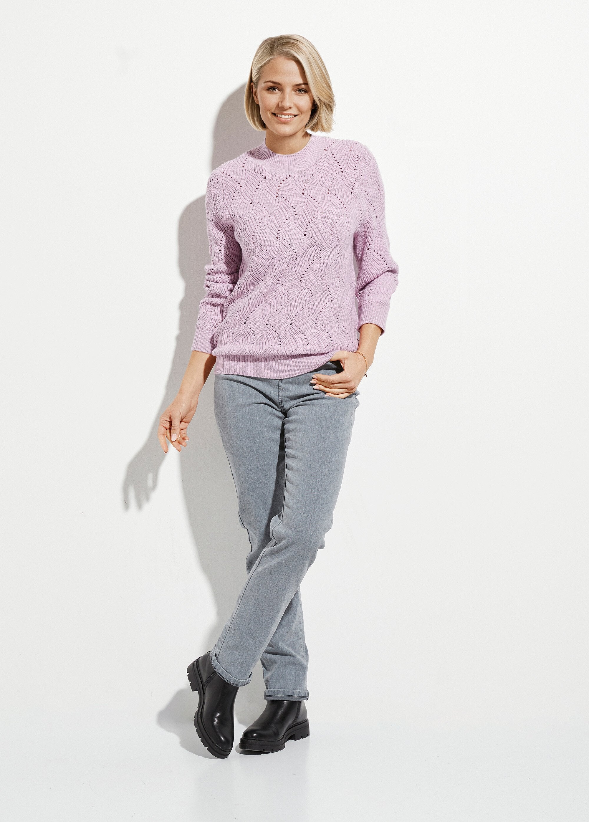 Warm_high-neck_sweater_with_thick_openwork_knit_Lilac_SF1_slim