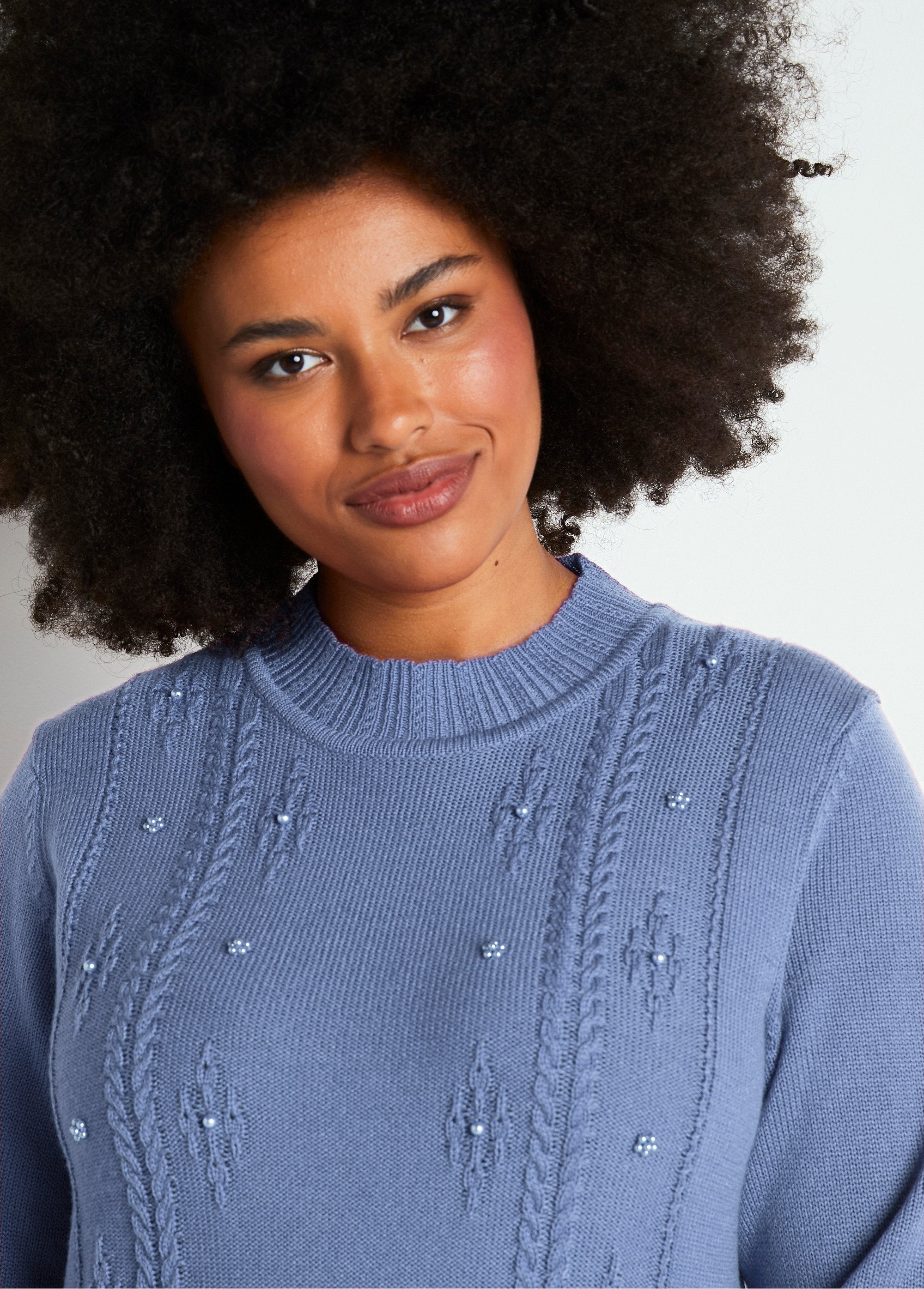 Plain_beaded_twisted_sweater_with_high_collar_Blue_DE1_curvy