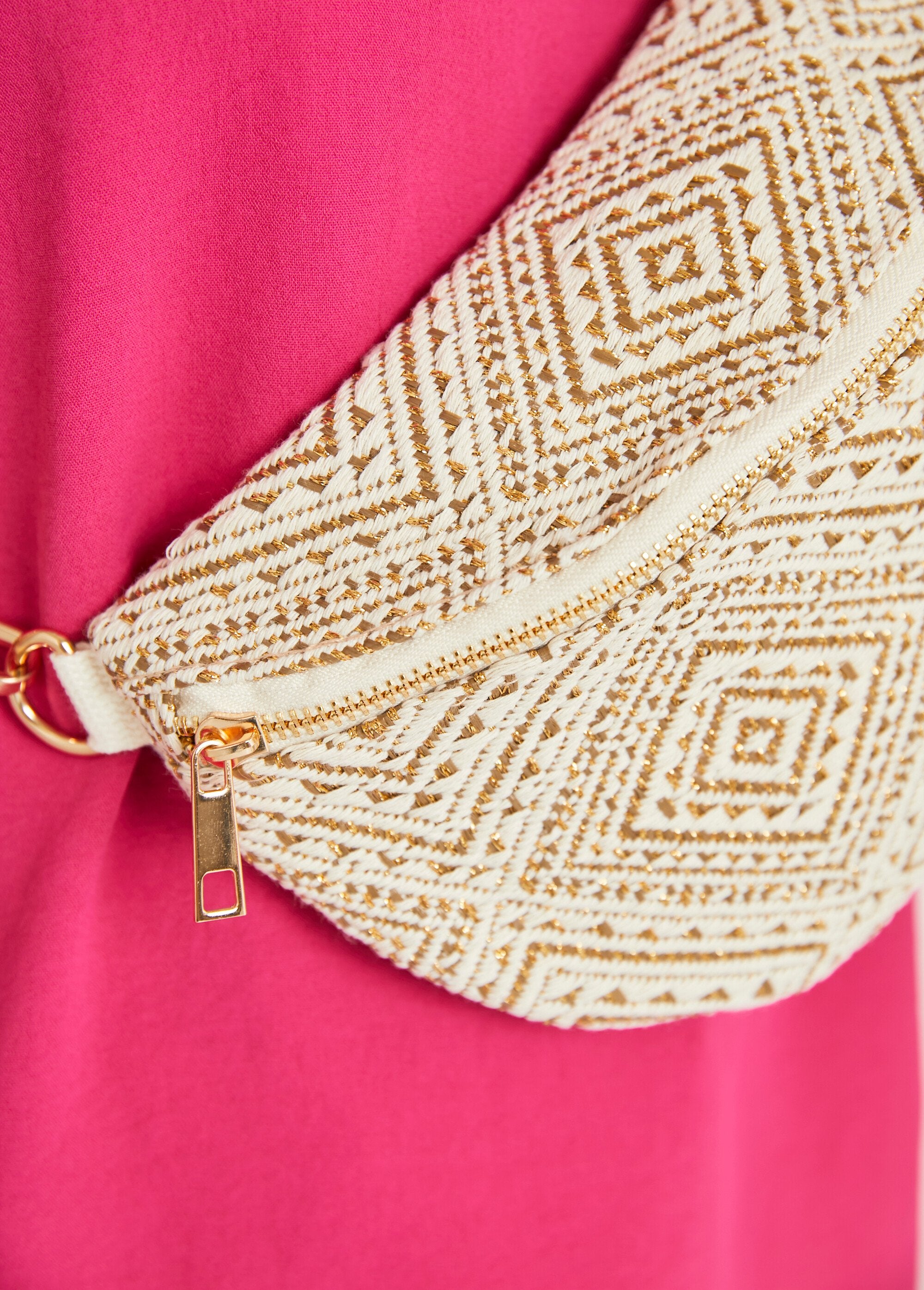 Fanny_pack_with_geometric_embroidery_Ecru_and_gold_DE2_slim