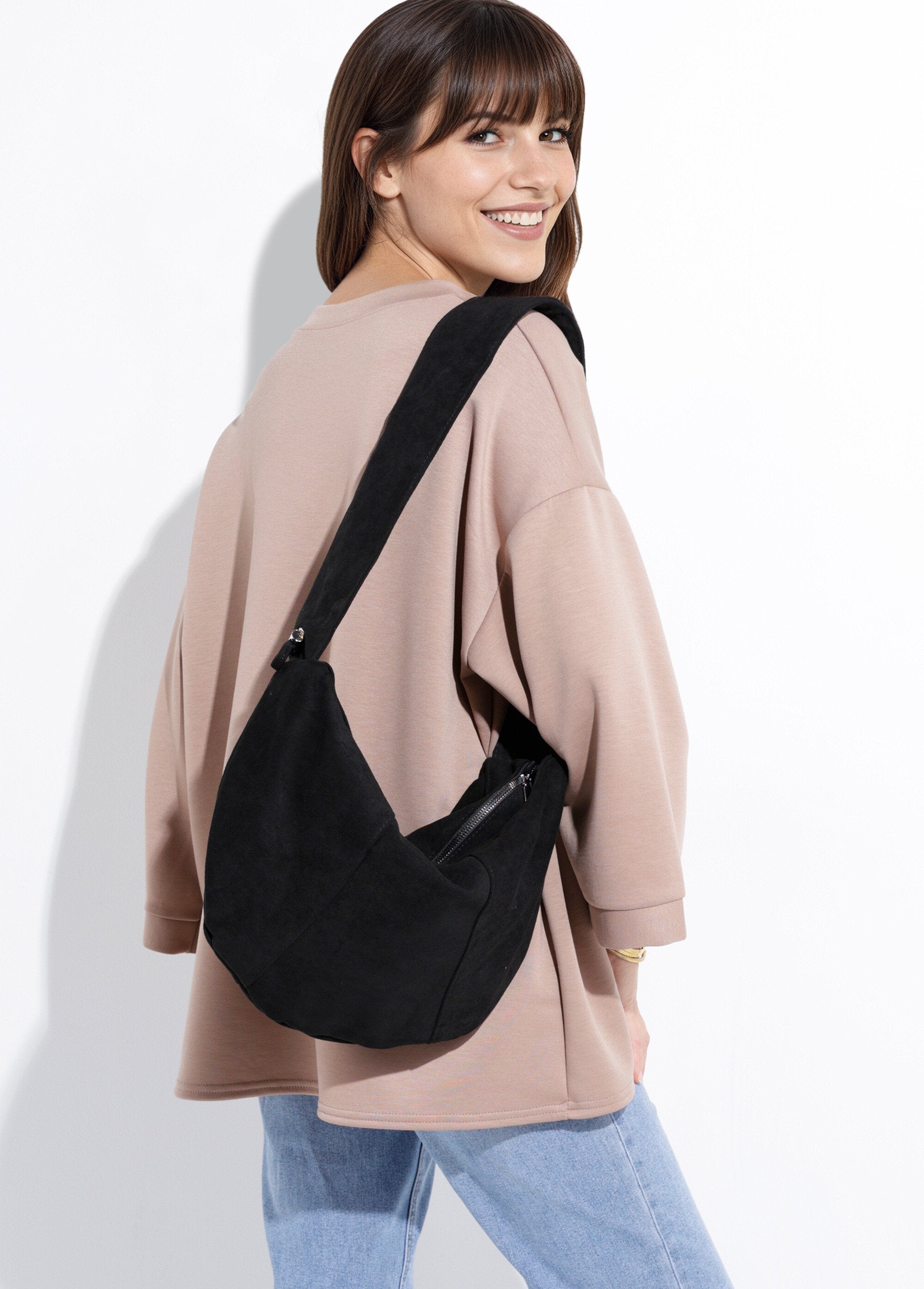 Suede_bag_with_wide_shoulder_strap_Black_FA1_slim
