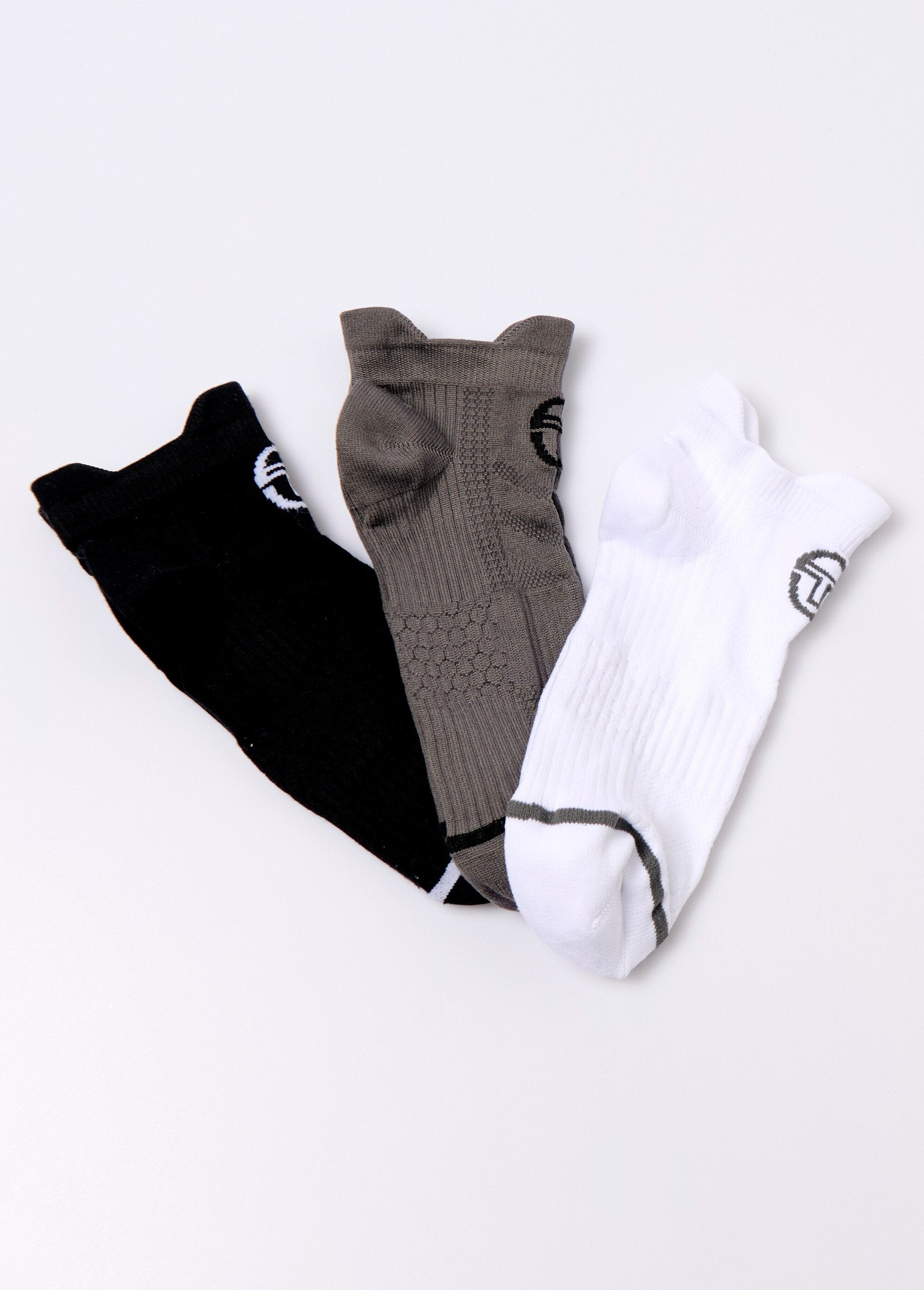 Pack_of_3_textured_socks,_dark_Black_lot_3_FA1_slim