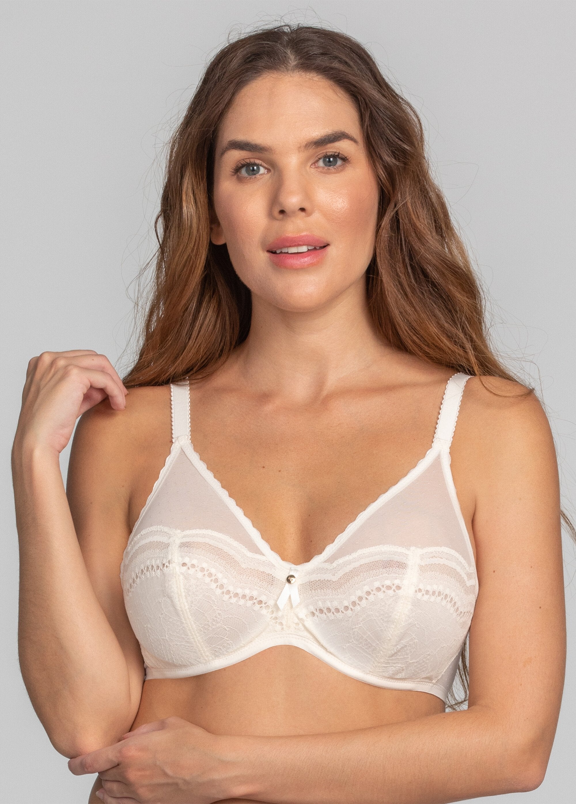 Playtex®_-_Refined_lace_bra_Mother-of-pearl_FA1_slim