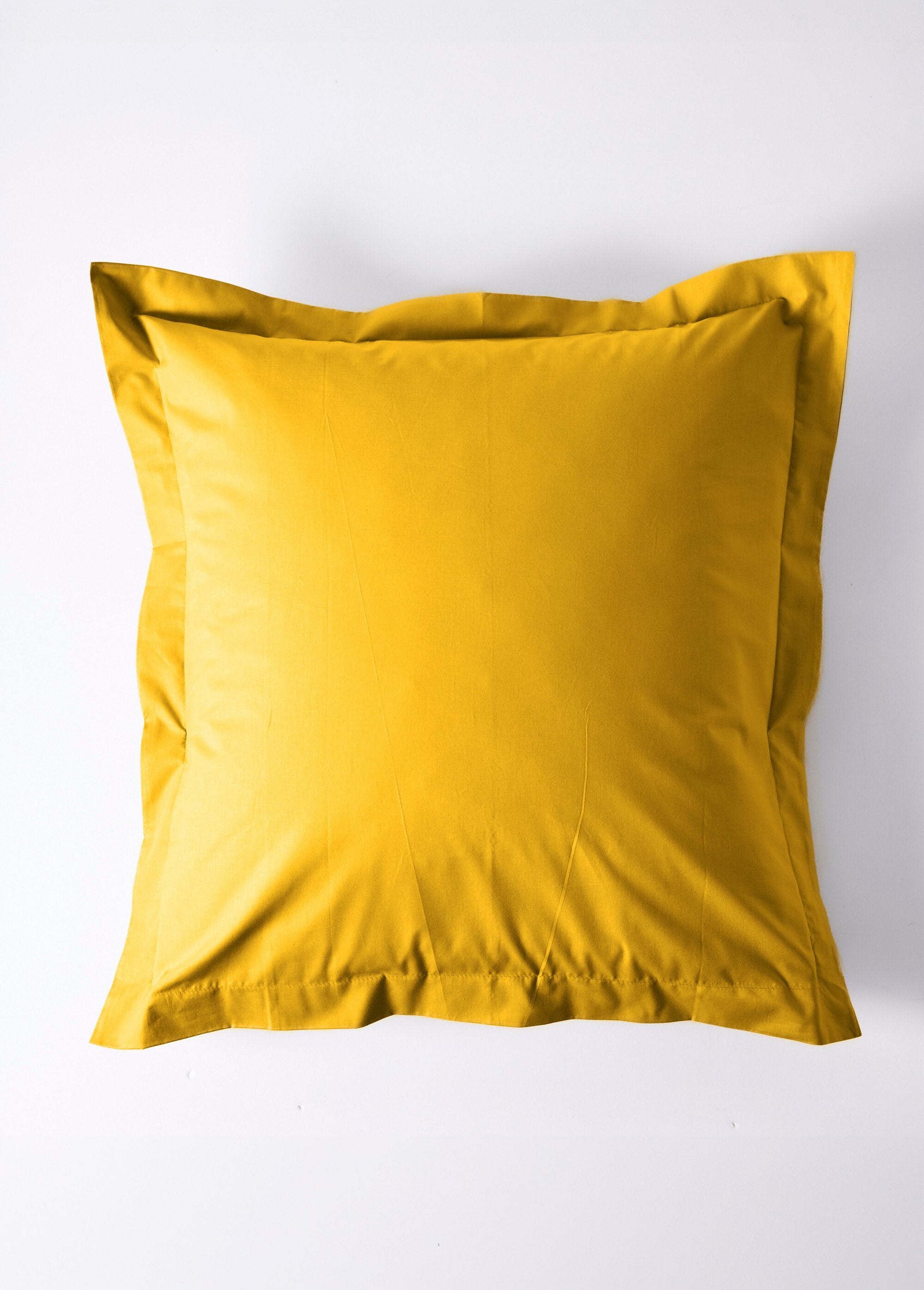 Plain_cotton_pillowcase_Ocher_FA1_slim