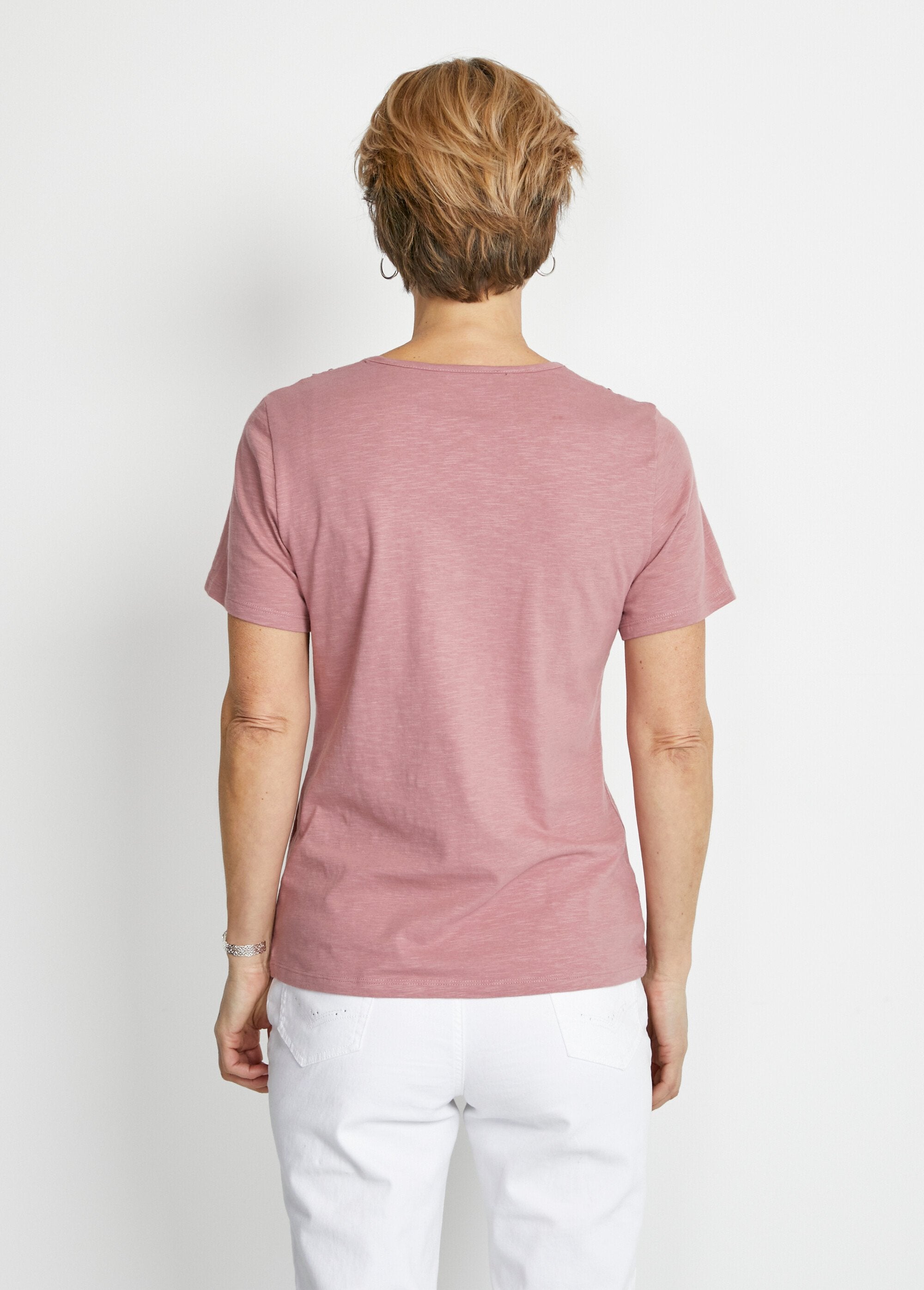 Short-sleeved_cotton_and_macramé_T-shirt_Pink_DO1_slim