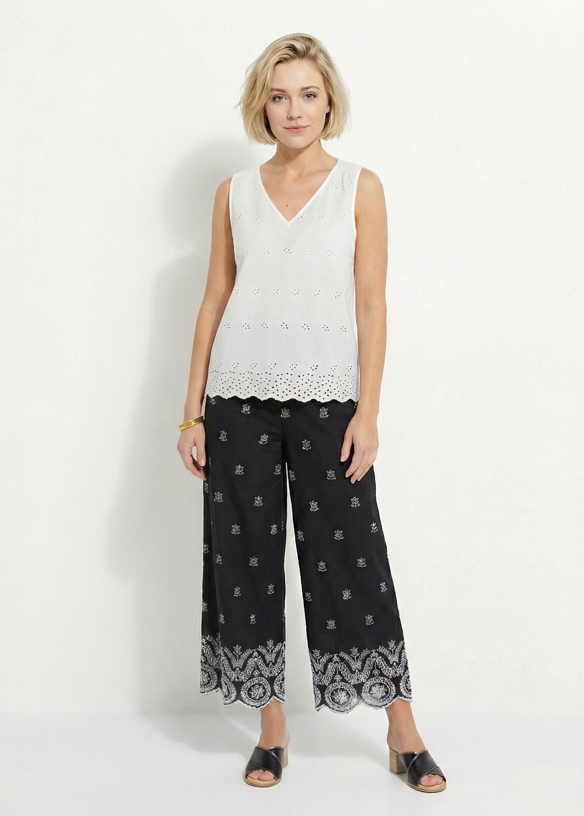 Cotton_broderie_anglaise_tank_top_Ecru_SF1_slim